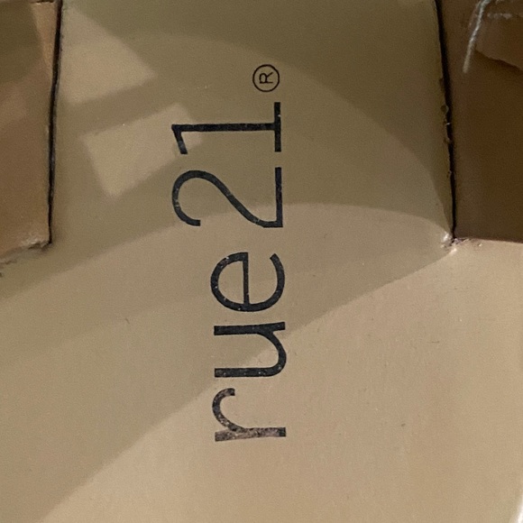 Rue 21 Brown LaceUp Flat Sandals Size 7 - Picture 5 of 9